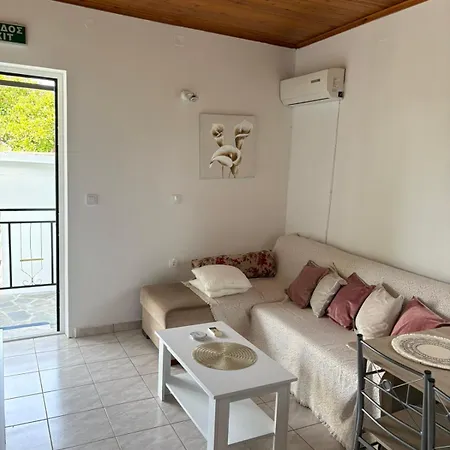 Bed & Breakfast Lemon Tree